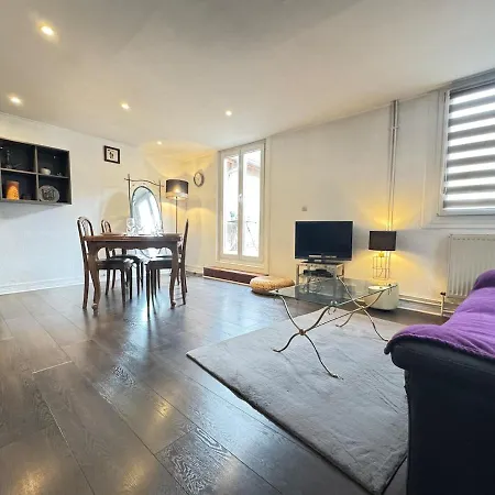 Maison Rue De Mars - 4 Personnes - Centre - 1 Parking Gratuit